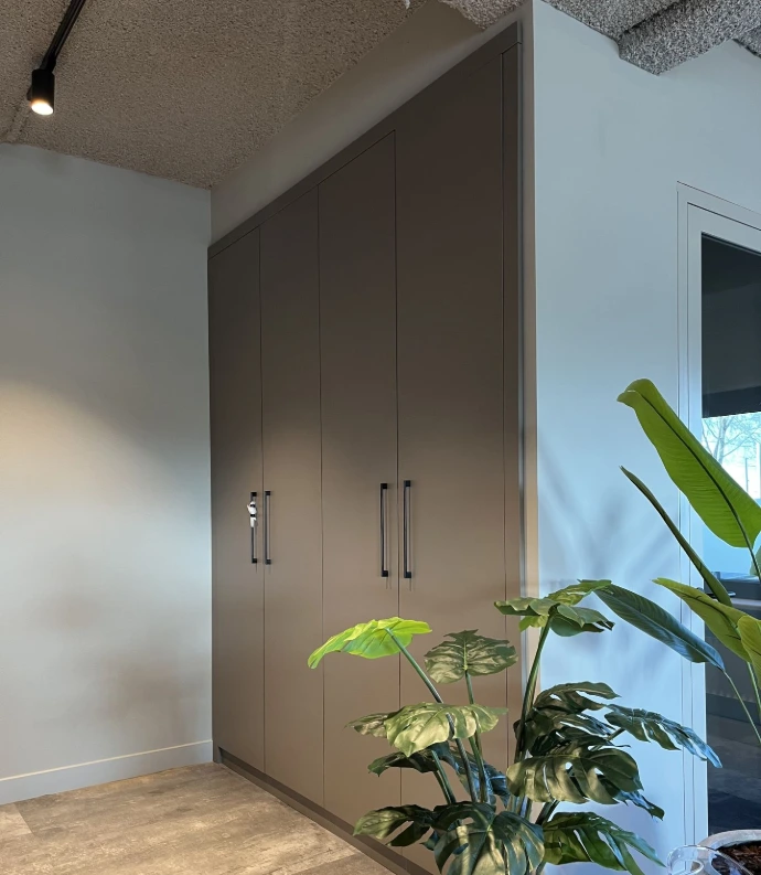 Maatwerk inbouwkast